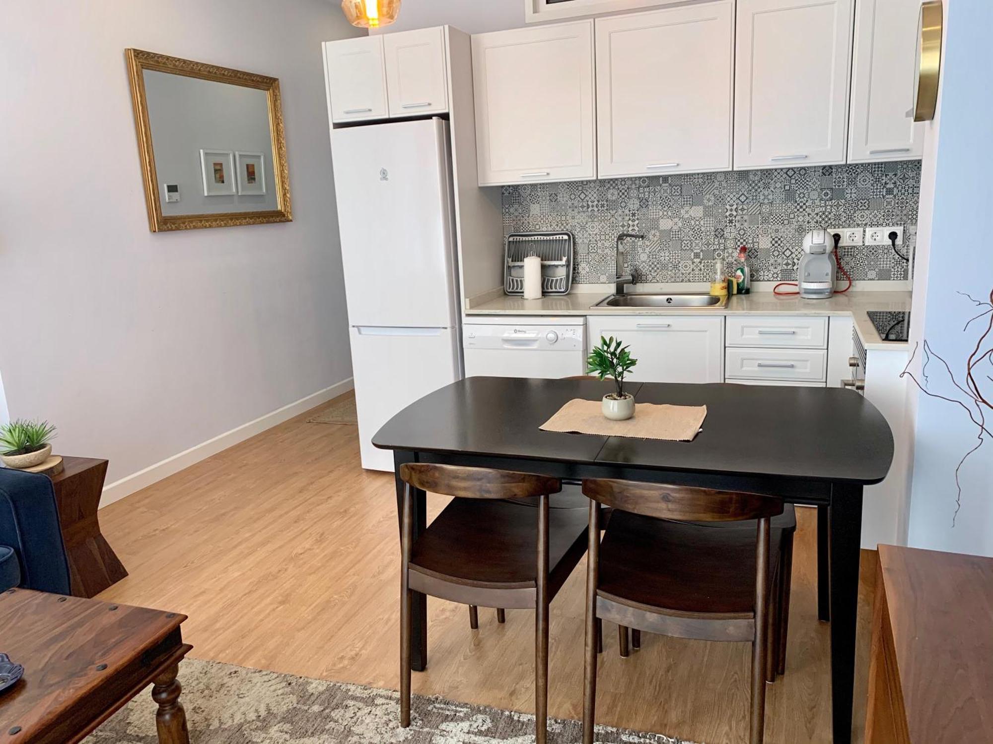 אליקאנטה Lovely Barrio Apartment מראה חיצוני תמונה
